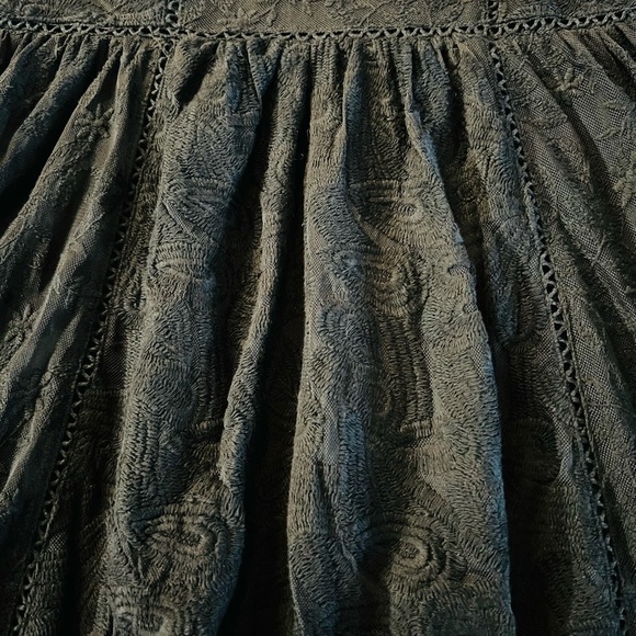 FREE PEOPLE WOMEN’S BLACK MIDI DRESS DEEP V-NECK AND LACE OVERLAY SZ MEDIUM - Picture 11 of 11